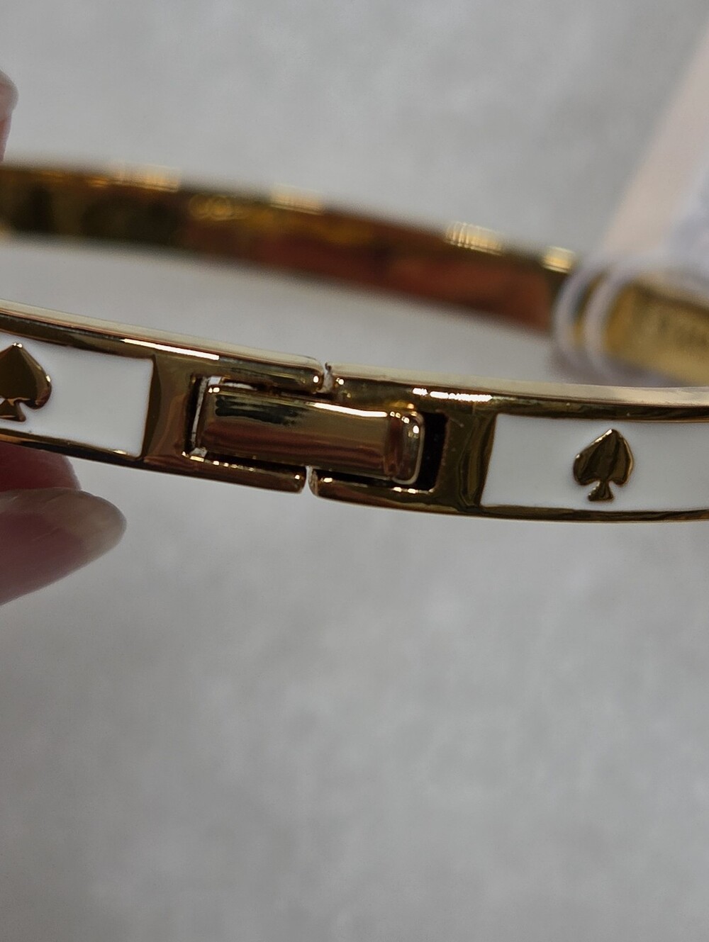 Kate Spade White Spot The Spade Enamel Hinged Bangle - Picture 9 of 10